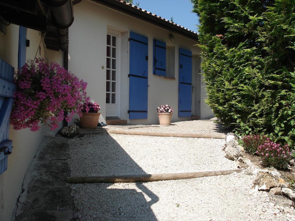 La Grange Du Cheval Blanc Villa Villeneuve-sur-Lot Værelse billede