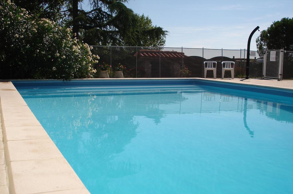 La Grange Du Cheval Blanc Villa Villeneuve-sur-Lot Værelse billede